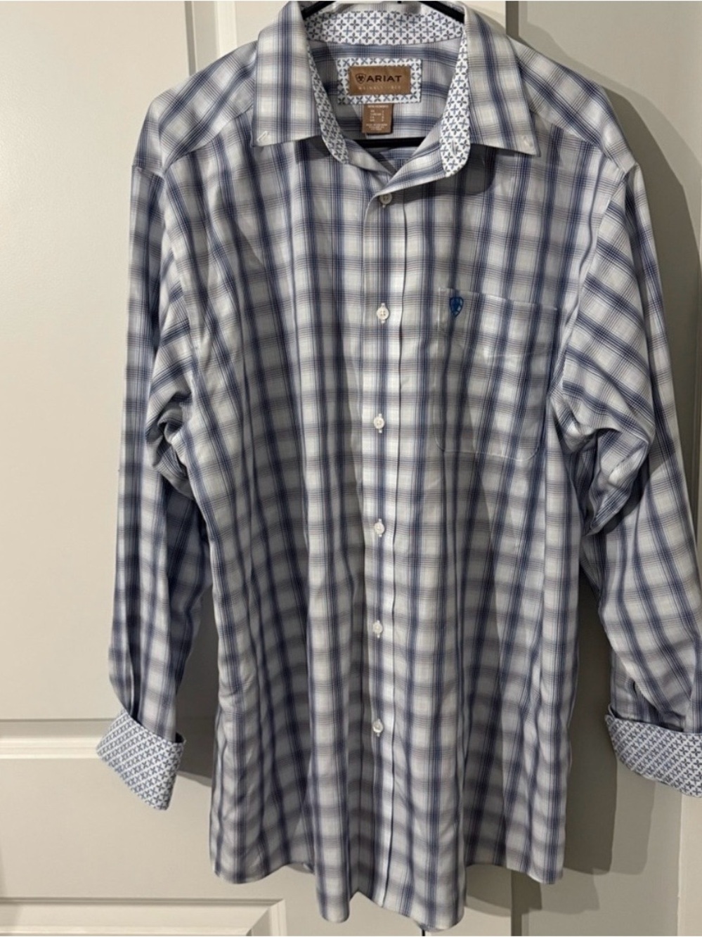 Ariat Men’s Light Blue and White Plaid Button-Down Shirt